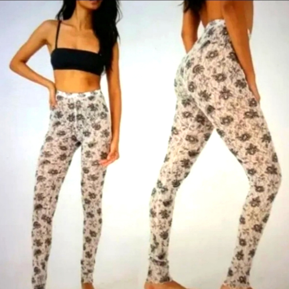 Free People lace leggings